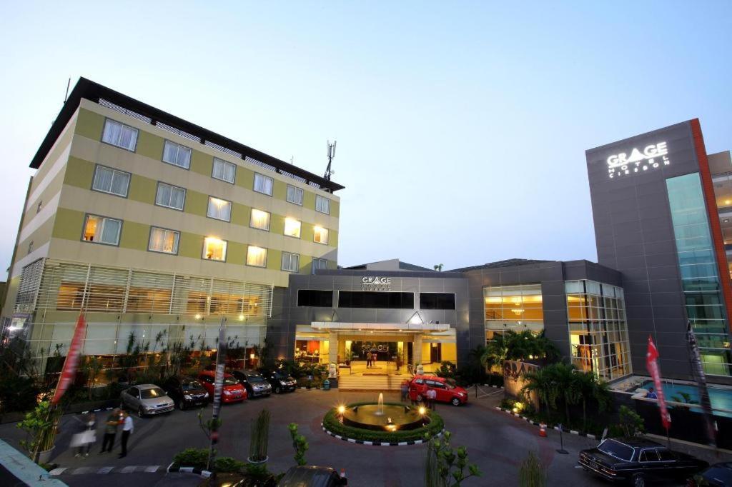 Grage Hotel Cirebon Exteriér fotografie