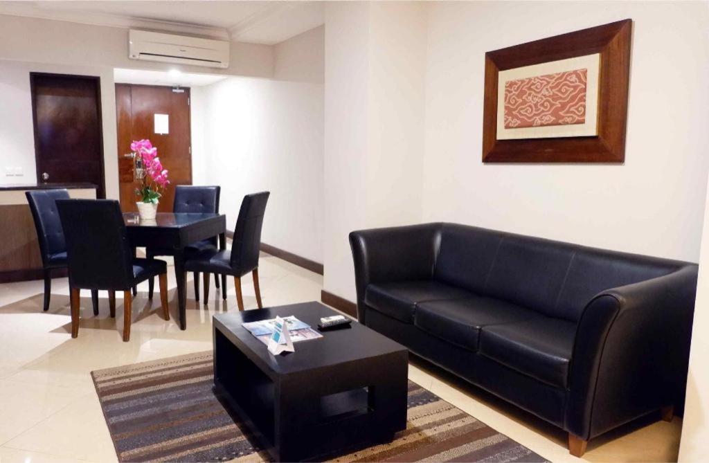 Grage Hotel Cirebon Exteriér fotografie
