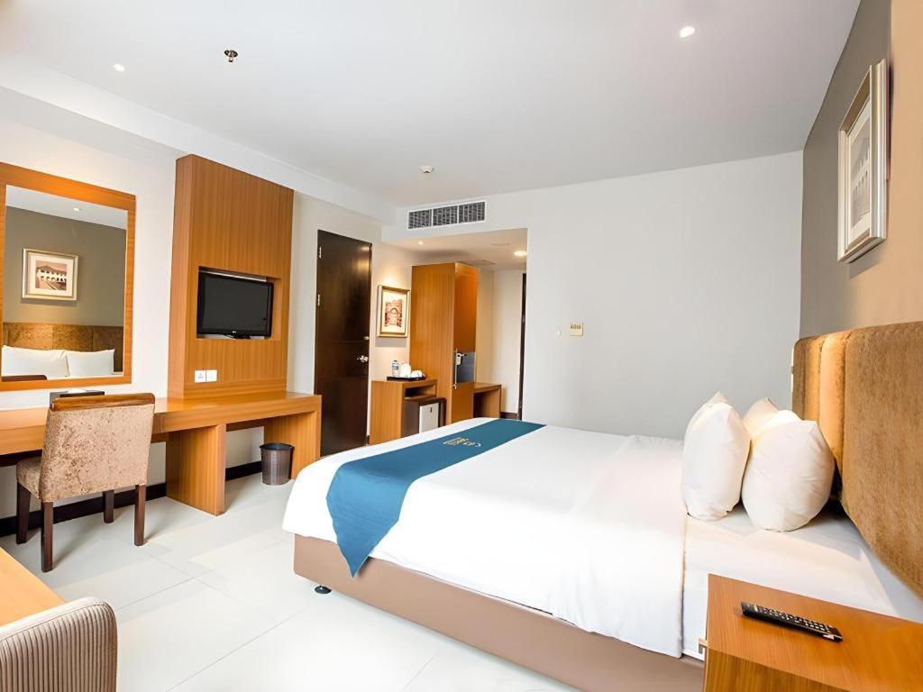 Grage Hotel Cirebon Exteriér fotografie