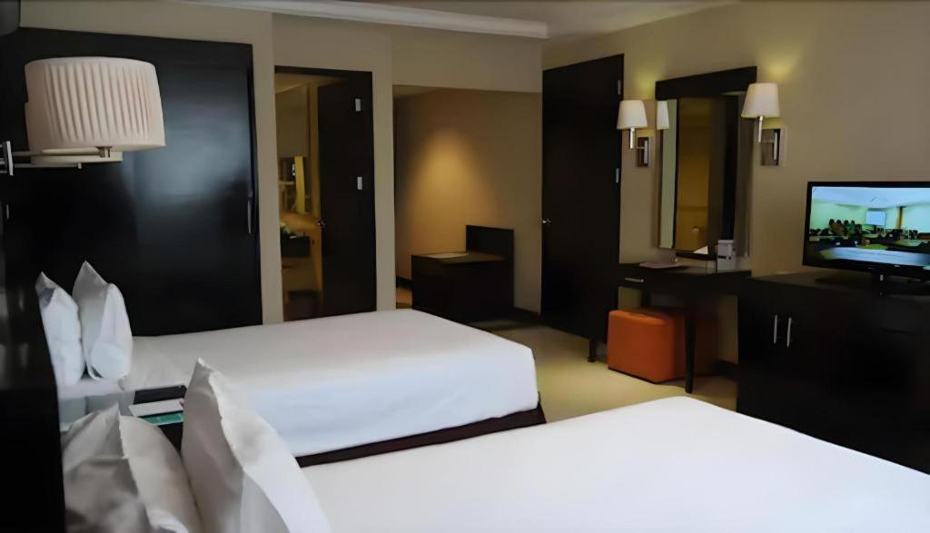 Grage Hotel Cirebon Exteriér fotografie